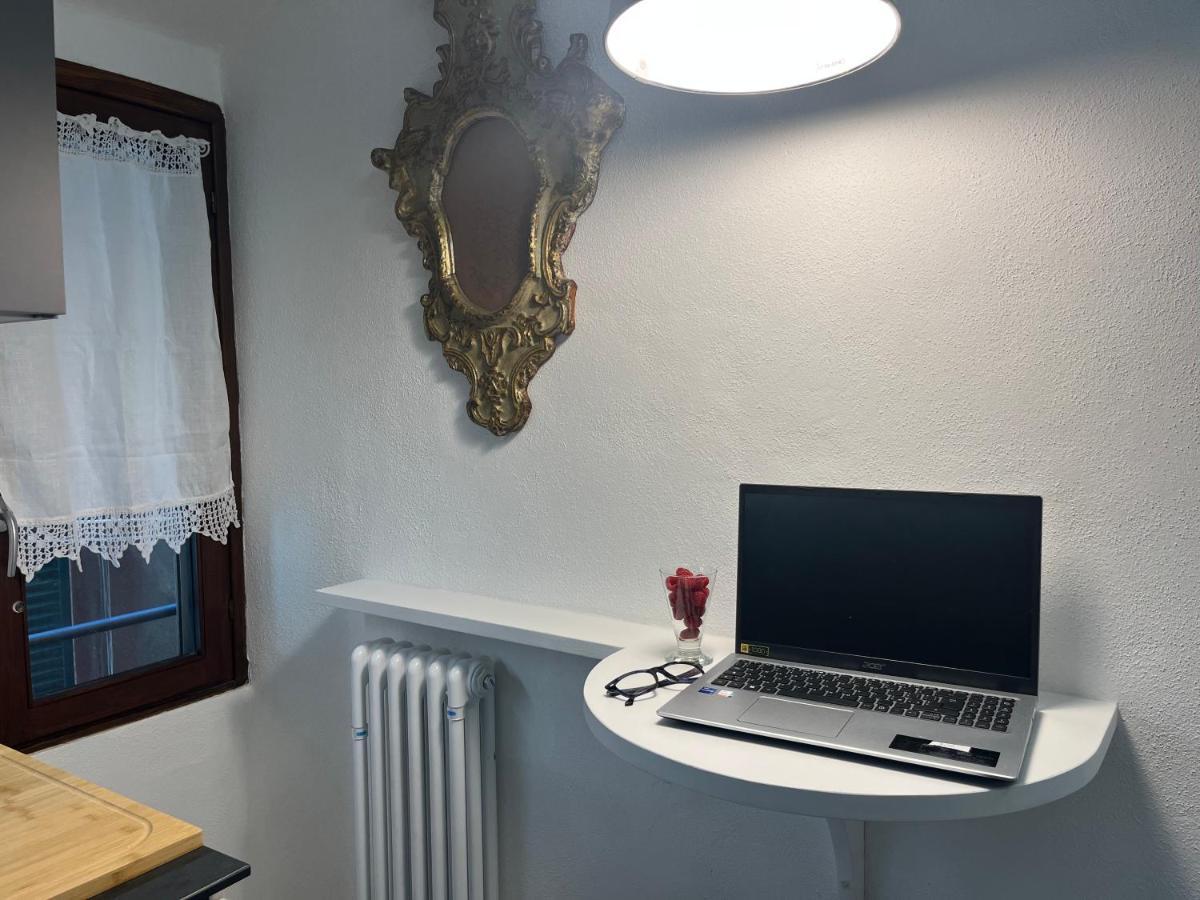 Ferienwohnung Dimora Borsotto Palazzo Storico, Acquario, Porto Antico Genua Exterior foto